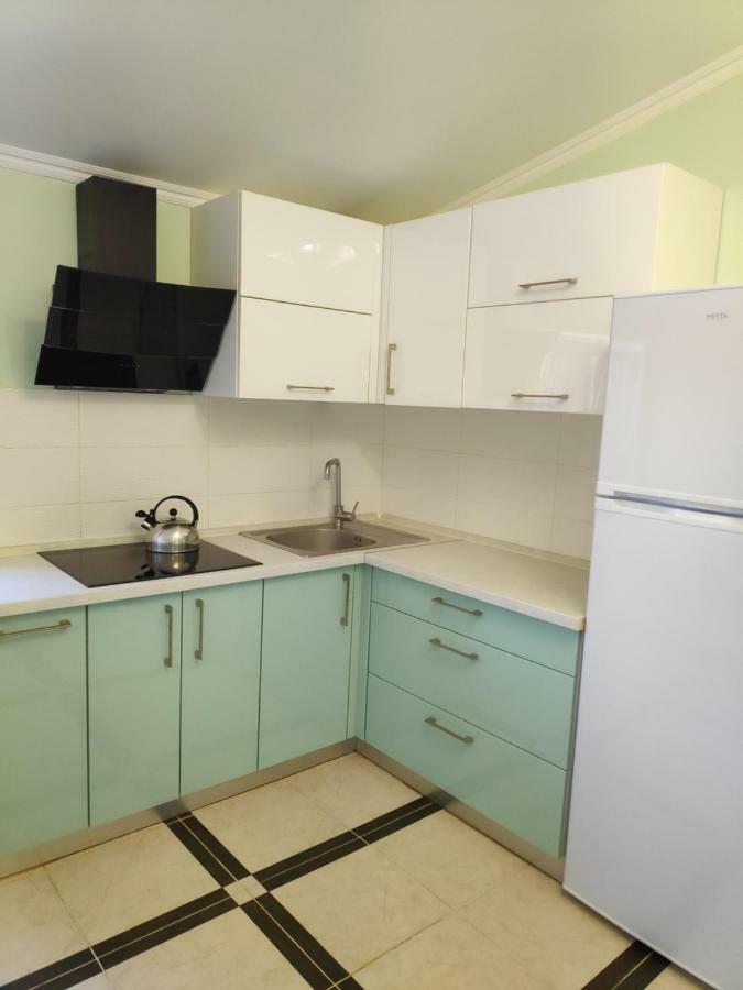 אודסה Chiernomorskie Apartamenty מראה חיצוני תמונה