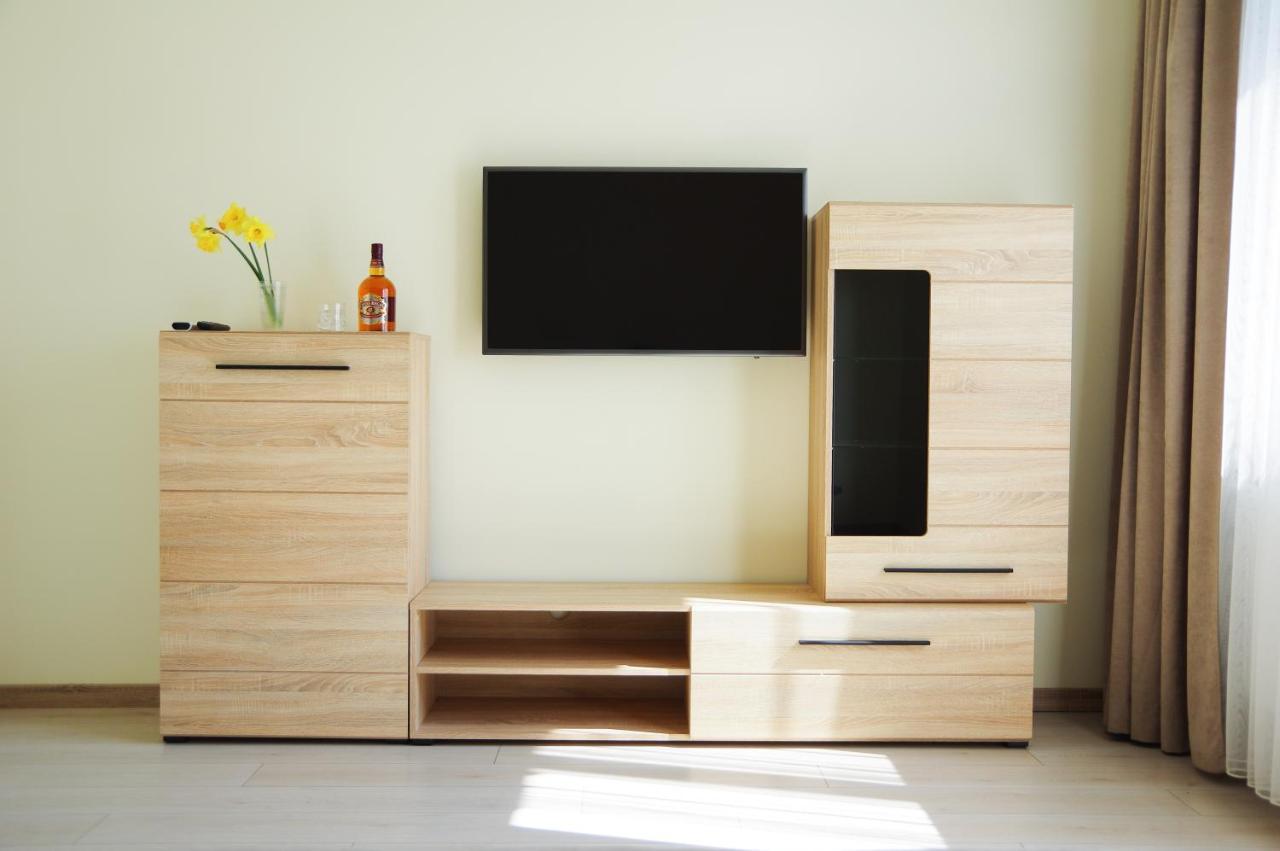 אודסה Chiernomorskie Apartamenty מראה חיצוני תמונה